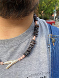 Load image into Gallery viewer, "Collar Concha y Perla"
